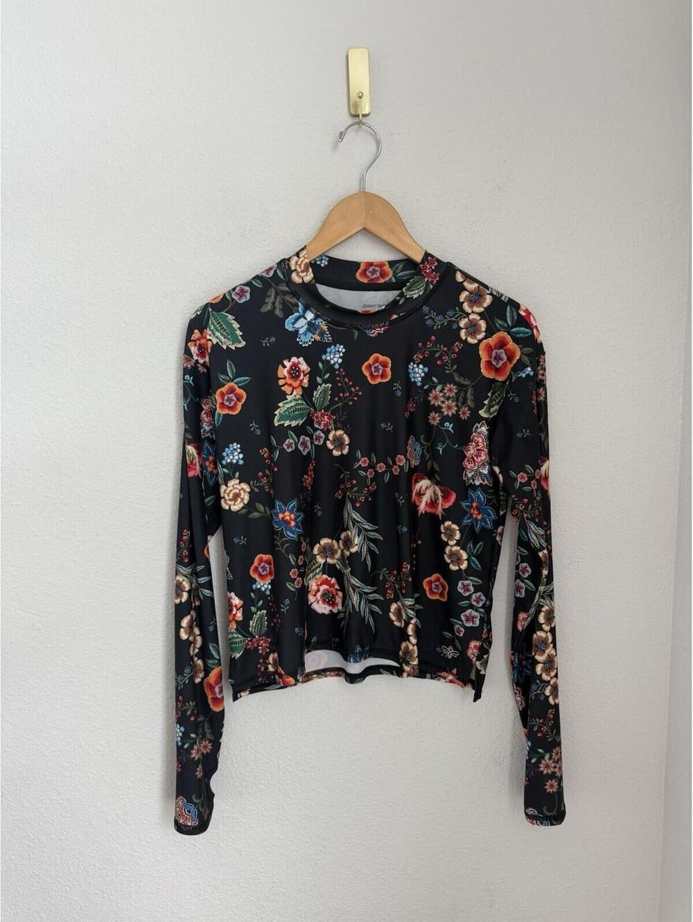 Johnny Was Active Ardell Mock Neck Step Hem Tee Floral Top Size Small - Picture 2 of 7